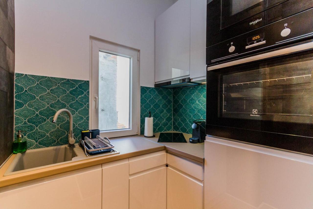 Chain Bridge Studio Apartment — Fotók 3